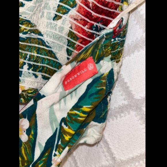 Crop top-Hawaiian print - Picture 3 of 3